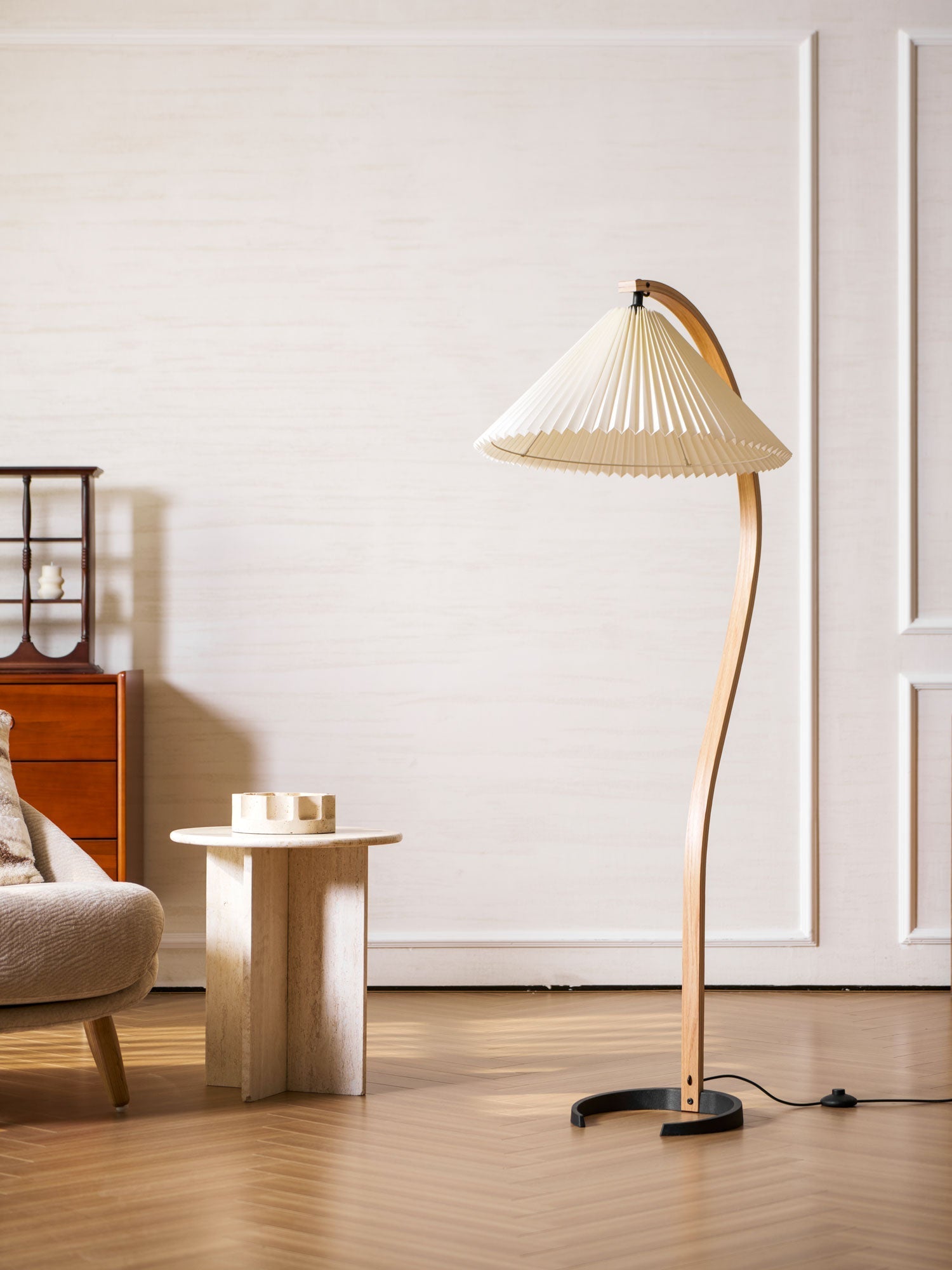 Floor Lamp Beech Wood Arc 150.0 cm Natural Living Room Reading Light Linen Shade Scandinavian Retro Lighting | Thomler
