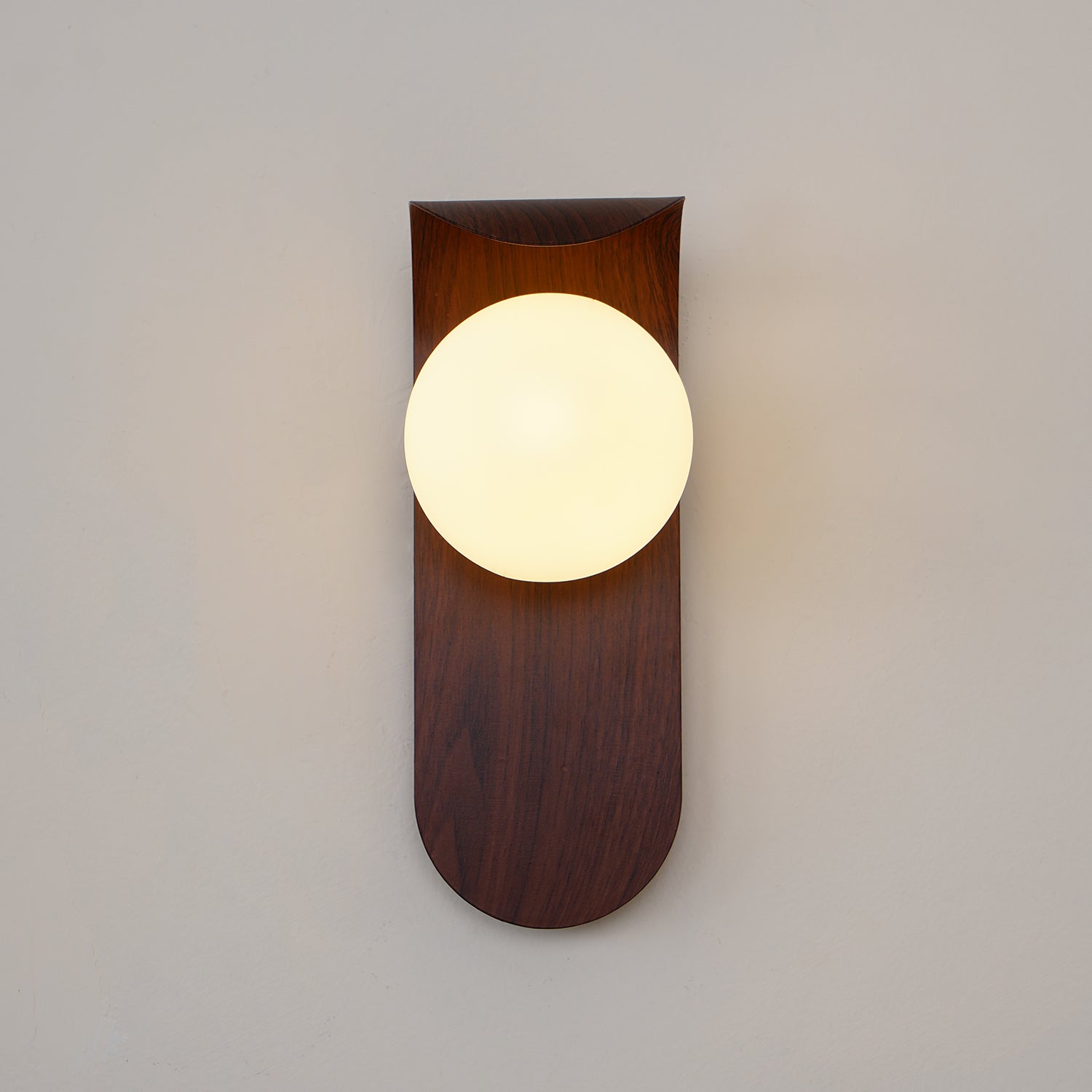 Contemporary Wood-Finish Wall Sconce with Glass or Acrylic Globe Shade for Living Room & Bedroom | Thomler