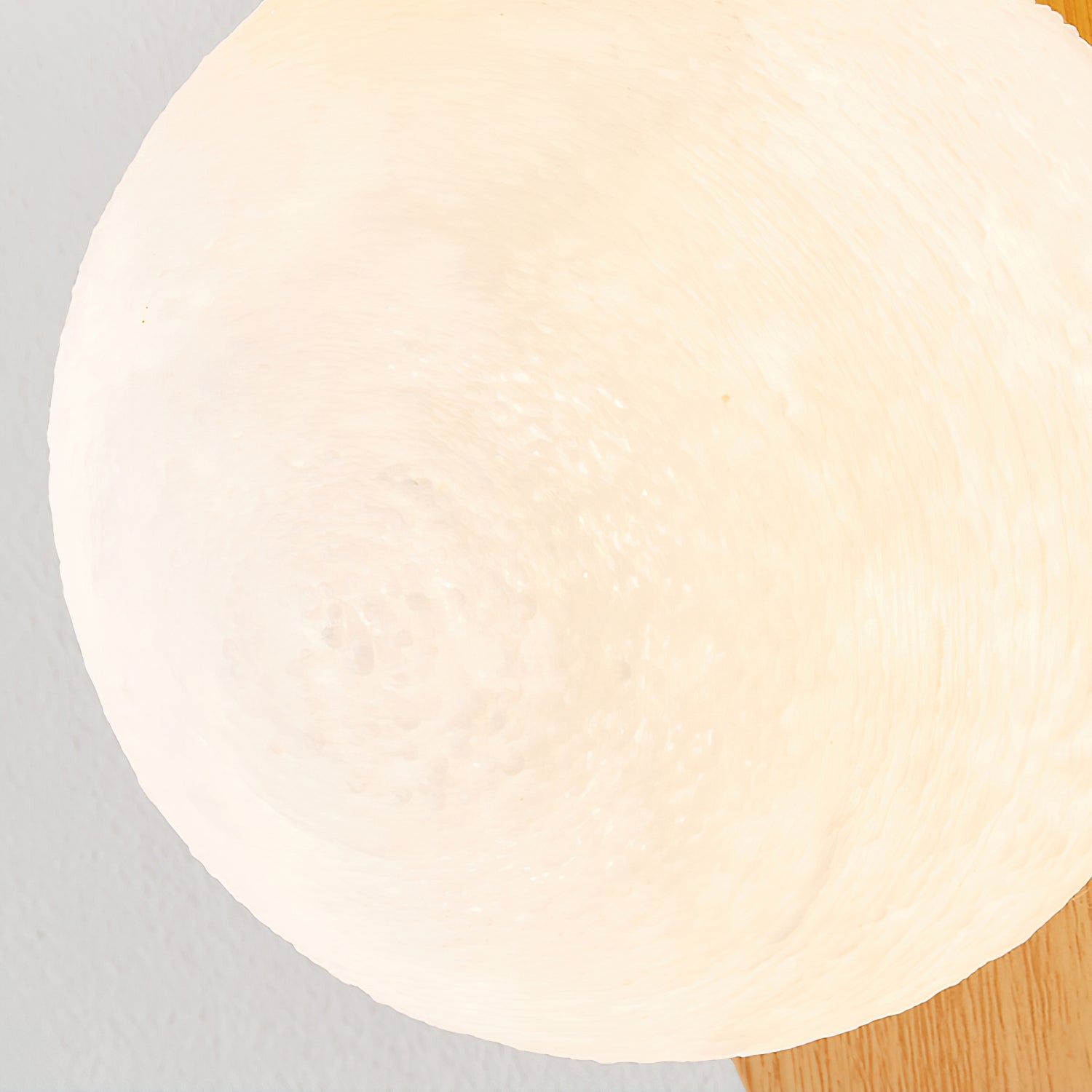 Contemporary Wood-Finish Wall Sconce with Glass or Acrylic Globe Shade for Living Room & Bedroom | Thomler