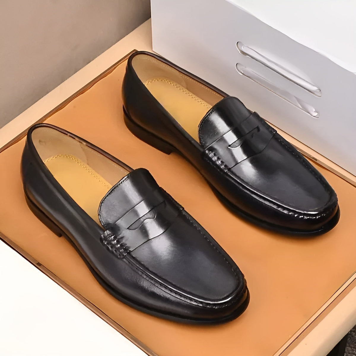 Leather Penny Loafer Shoes for Men – Professional Dress Shoes with Moc Toe & Easy Slip-On Style for Work, Office & Formal Events | Thomler