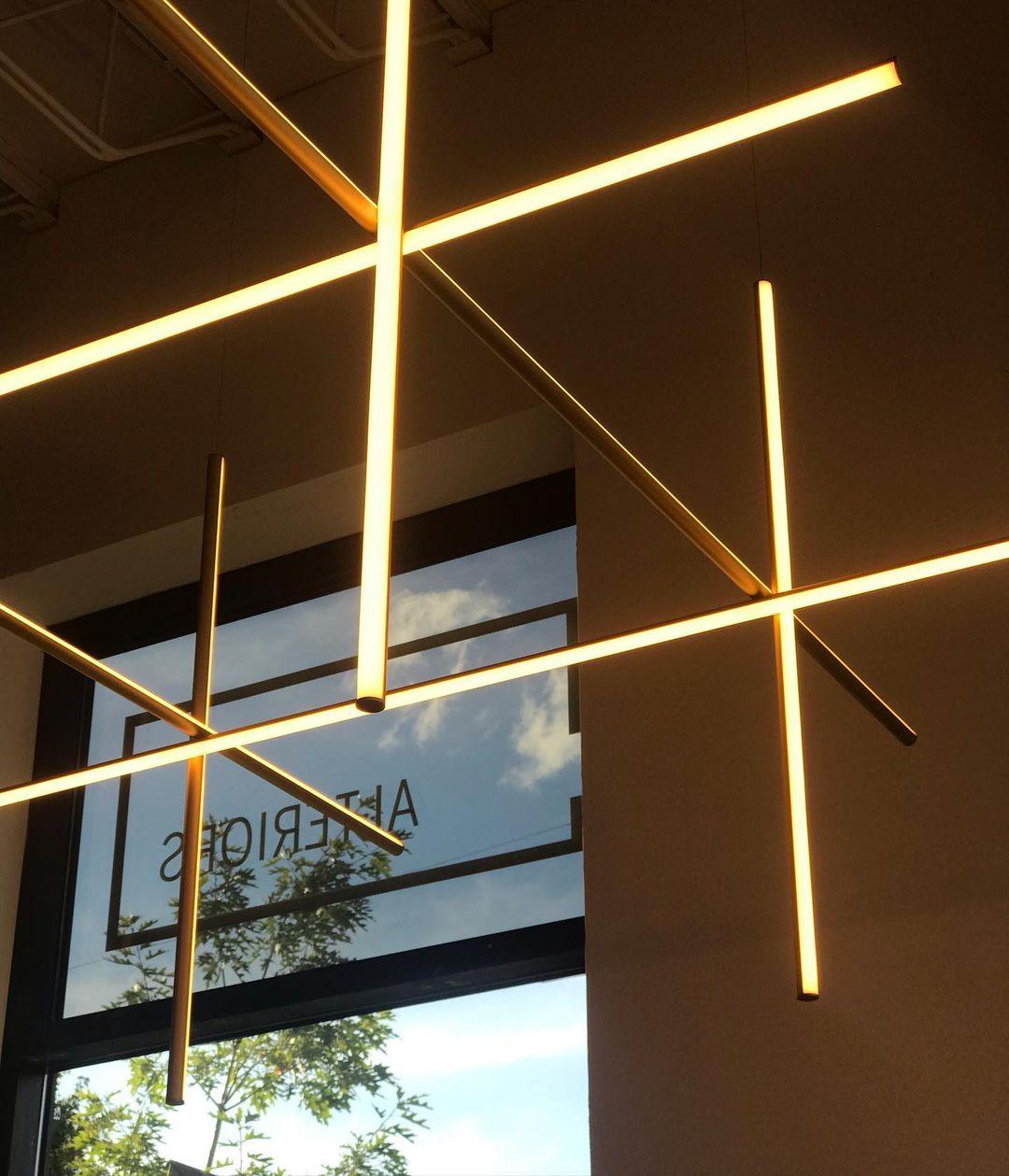 Pendant Light Aluminium Integrated LED 175.0 cm Black Modern Dining Room Linear Chandelier Modular Ceiling Lighting | Thomler