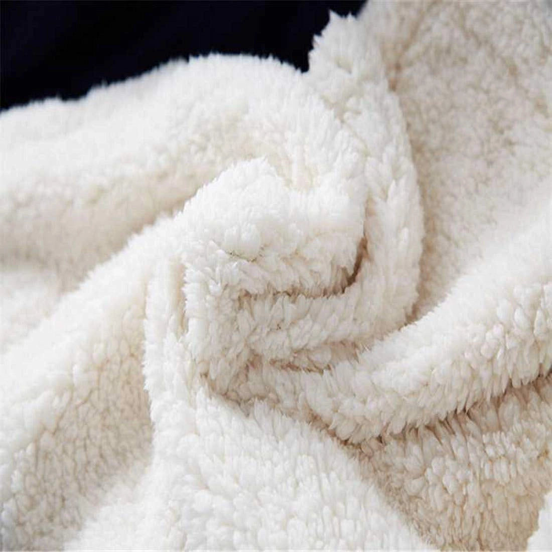 Stars and Stripes Throw Blanket with Sherpa Fleece Reverse – Microfiber Velvet Polyester for Couch, Bed & Camping | Thomler