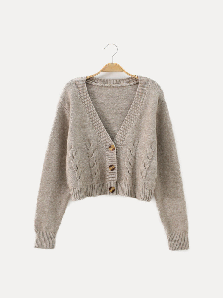 Women's Short Button-Front Sweater with Raised Stitch Detail & Natural Horn Closures – Relaxed Fit | Thomler