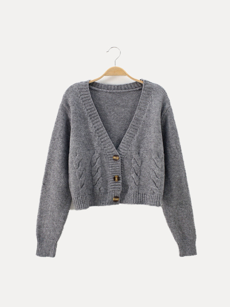 Women's Short Button-Front Sweater with Raised Stitch Detail & Natural Horn Closures – Relaxed Fit | Thomler