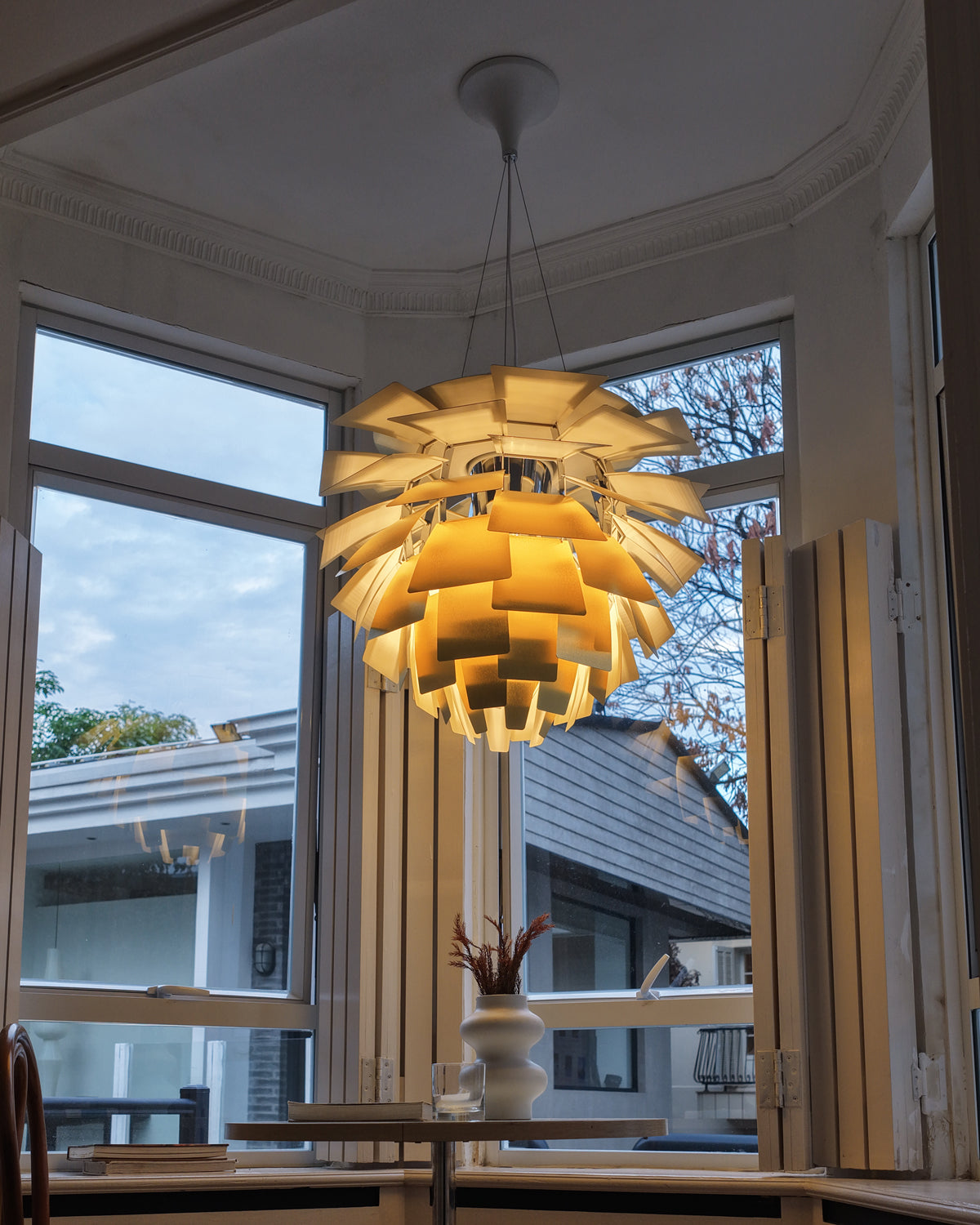 Pendant Light Metal Pinecone 20 in Adjustable Living Room Dining Area Chandelier Decorative Ceiling Fixture | Thomler
