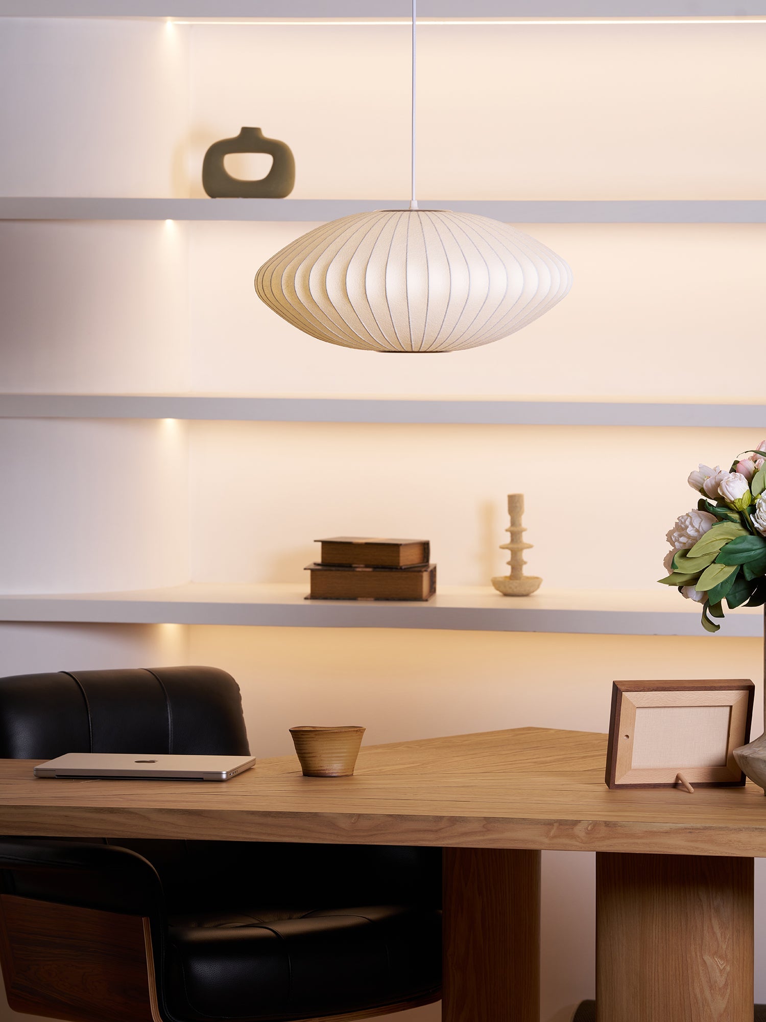 Bubble Silk Pendant Light 19.7 in White Ceiling Dining Room Modern Hanging Lamp | Thomler