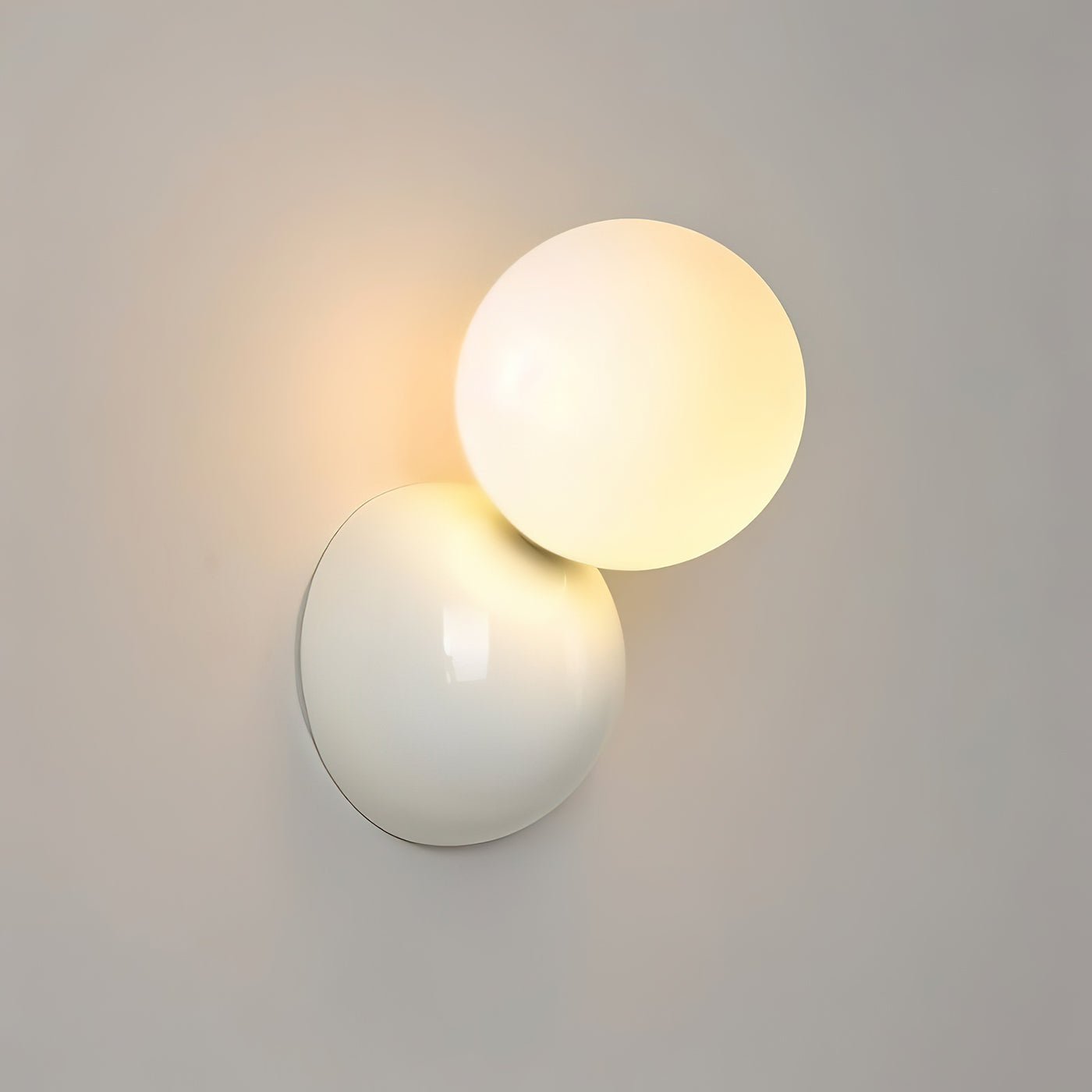 Orb Sconce with Resin & Glass — 4×7 inch Contemporary Fixture for Hallways, Bedrooms & Entryways — Soft Ambient Glow — Plug-In or Hardwired | Thomler