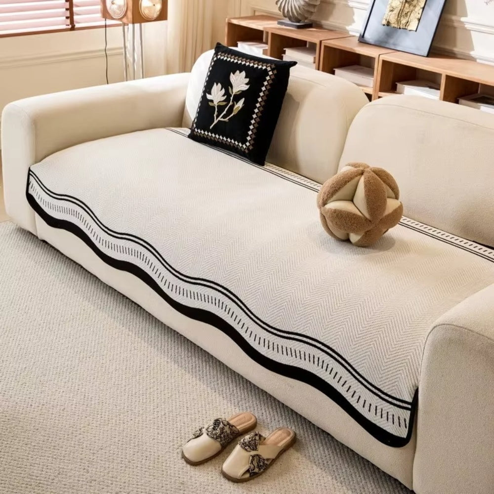Wavy Edge Furniture Protector with Non-Slip Grip for Couches – Machine Washable Pet-Friendly Cover for Living Room | Thomler