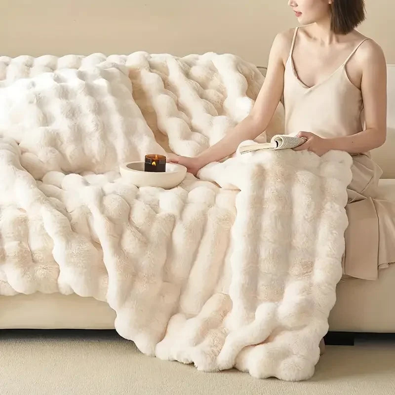 Plush Double-Sided Fleece Throw Blanket – Soft Polyester Layer for Couch, Sofa & Bedroom Use – Machine Washable in Multiple Sizes | Thomler