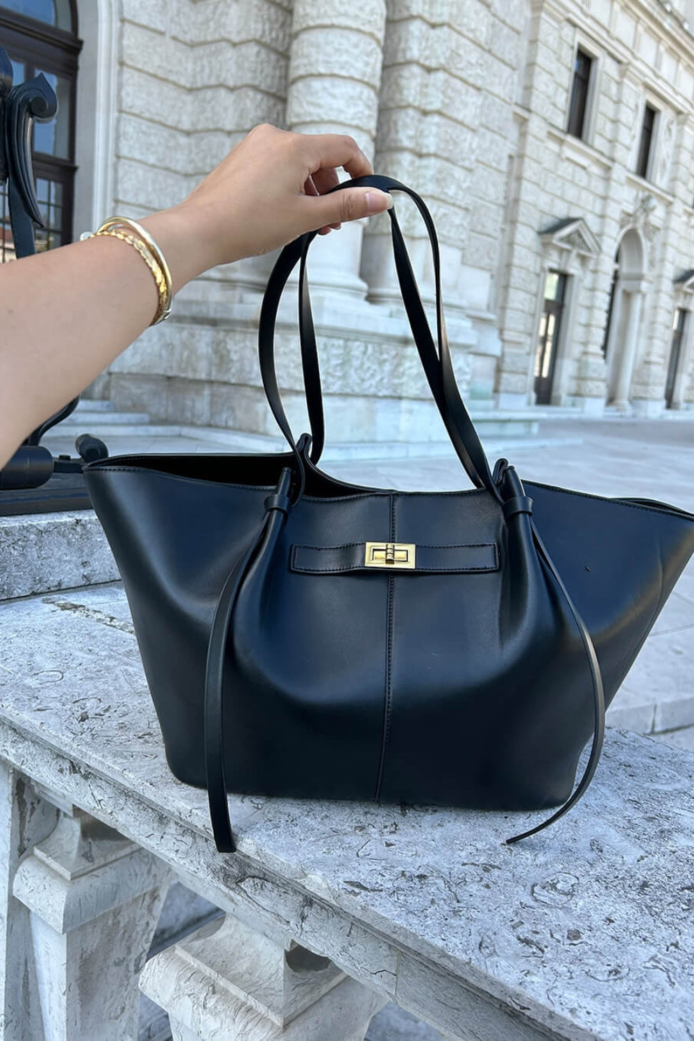 Structured Leather Carryall with Hardware Accent & Interior Organizer Pocket for Daily Commute | Thomler