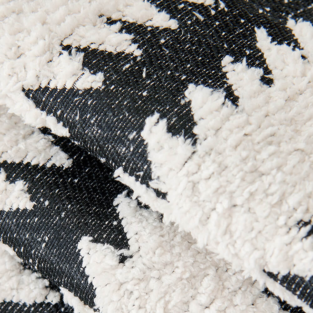 Chenille Sofa Throw Blanket with Scalloped Edges – Chevron Zigzag Pattern for Couch, Chair & Loveseat Protection – Soft Plush Furniture | Thomler