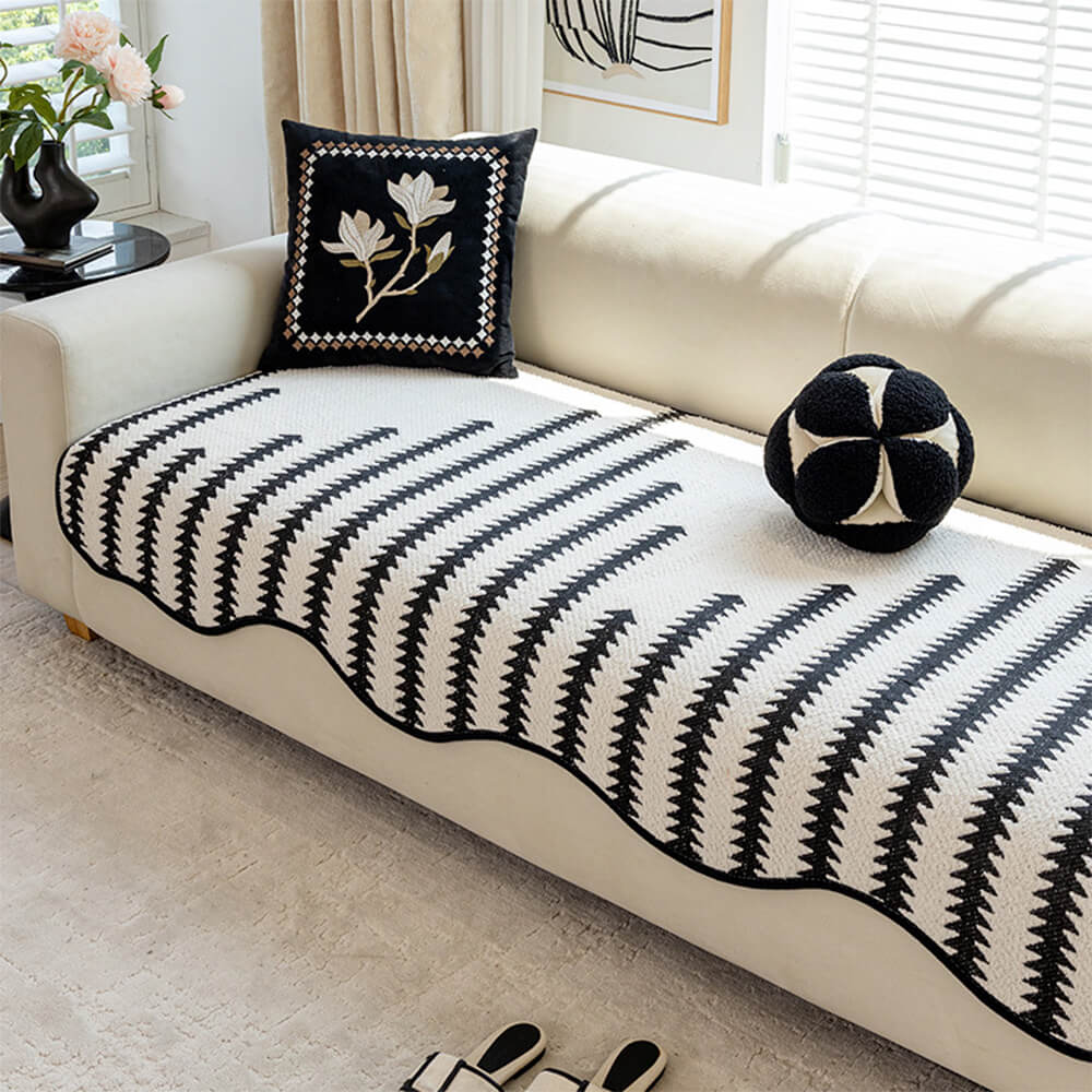 Chenille Sofa Throw Blanket with Scalloped Edges – Chevron Zigzag Pattern for Couch, Chair & Loveseat Protection – Soft Plush Furniture | Thomler