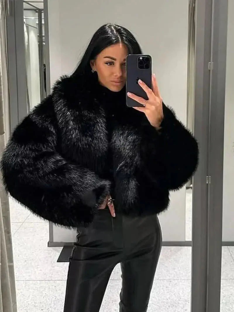 Plush Synthetic Fur Overcoat with Oversized Notch Collar for Women – Winter Warmth & Cruelty-Free Style | Thomler