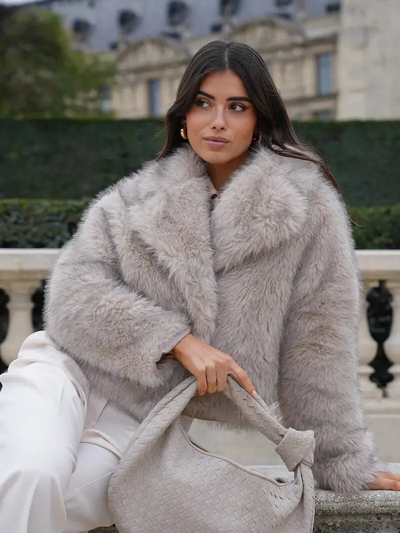 Plush Synthetic Fur Overcoat with Oversized Notch Collar for Women – Winter Warmth & Cruelty-Free Style | Thomler
