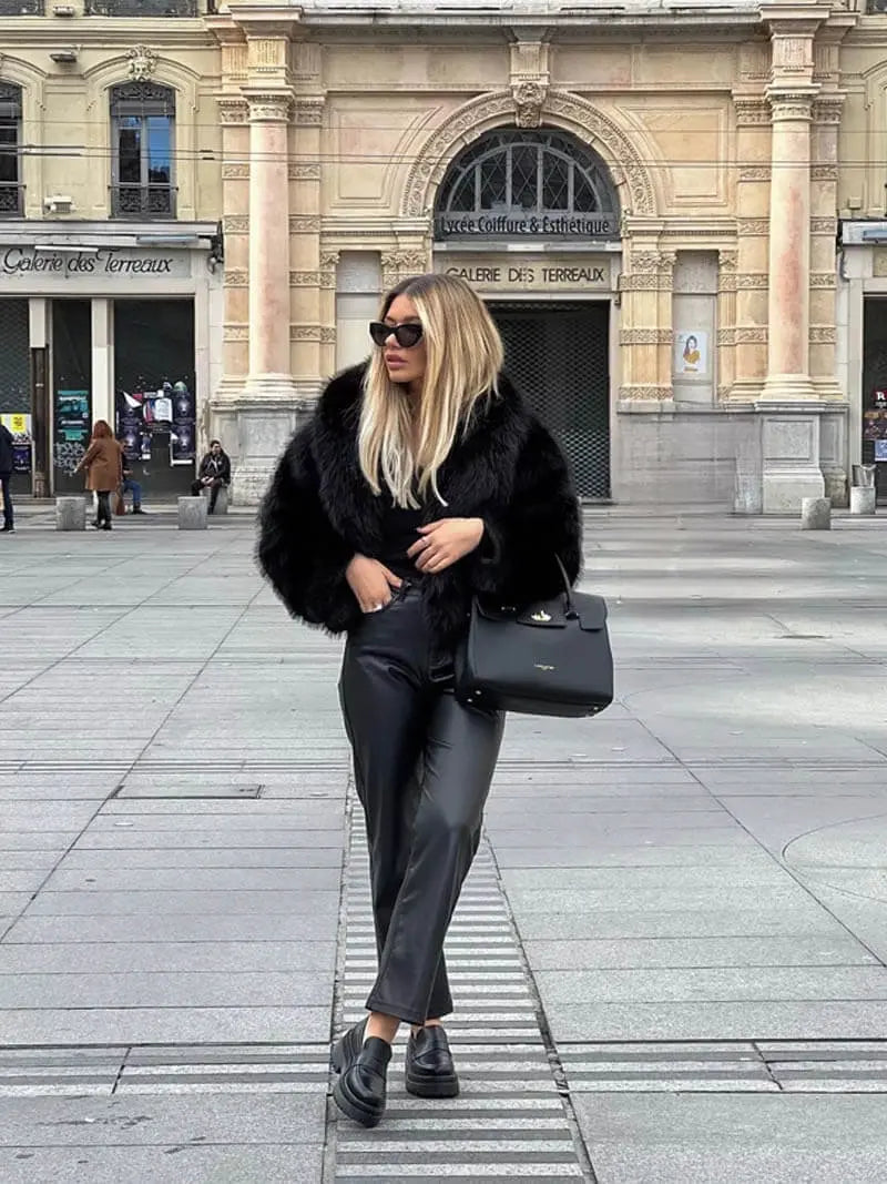 Plush Synthetic Fur Overcoat with Oversized Notch Collar for Women – Winter Warmth & Cruelty-Free Style | Thomler