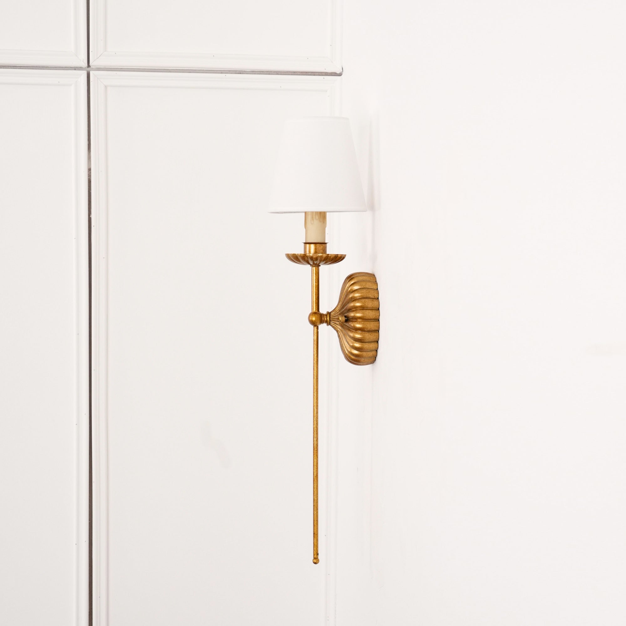Wall Lamp Metal Fabric Shade 15W Antique Gold Bedroom Hallway Sconce Classic Modern Lighting Fixture | Thomler