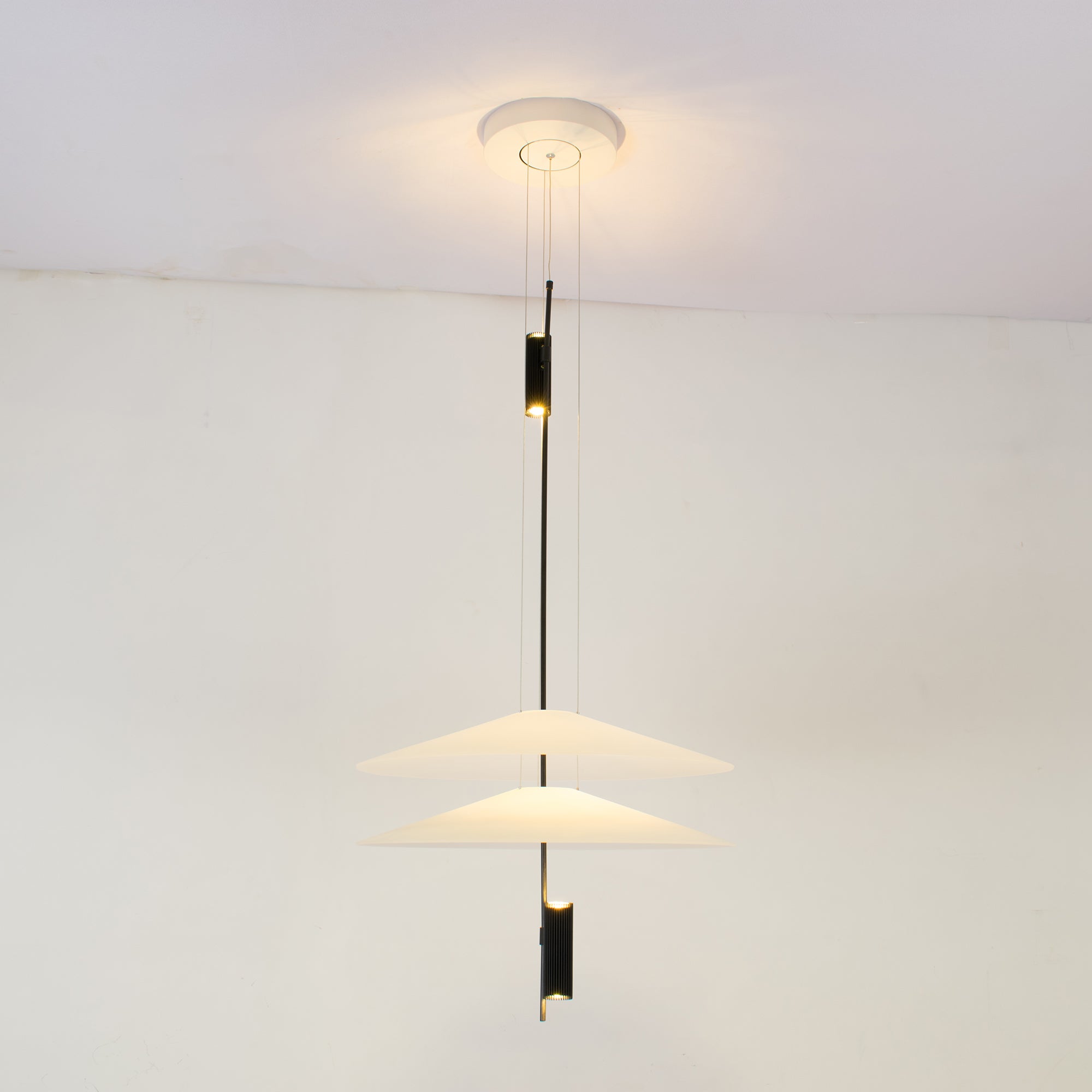 Pendant Light Metal 26 in White LED Ceiling Chandelier Indoor Dining Room Living Area Hanging Lamp | Thomler