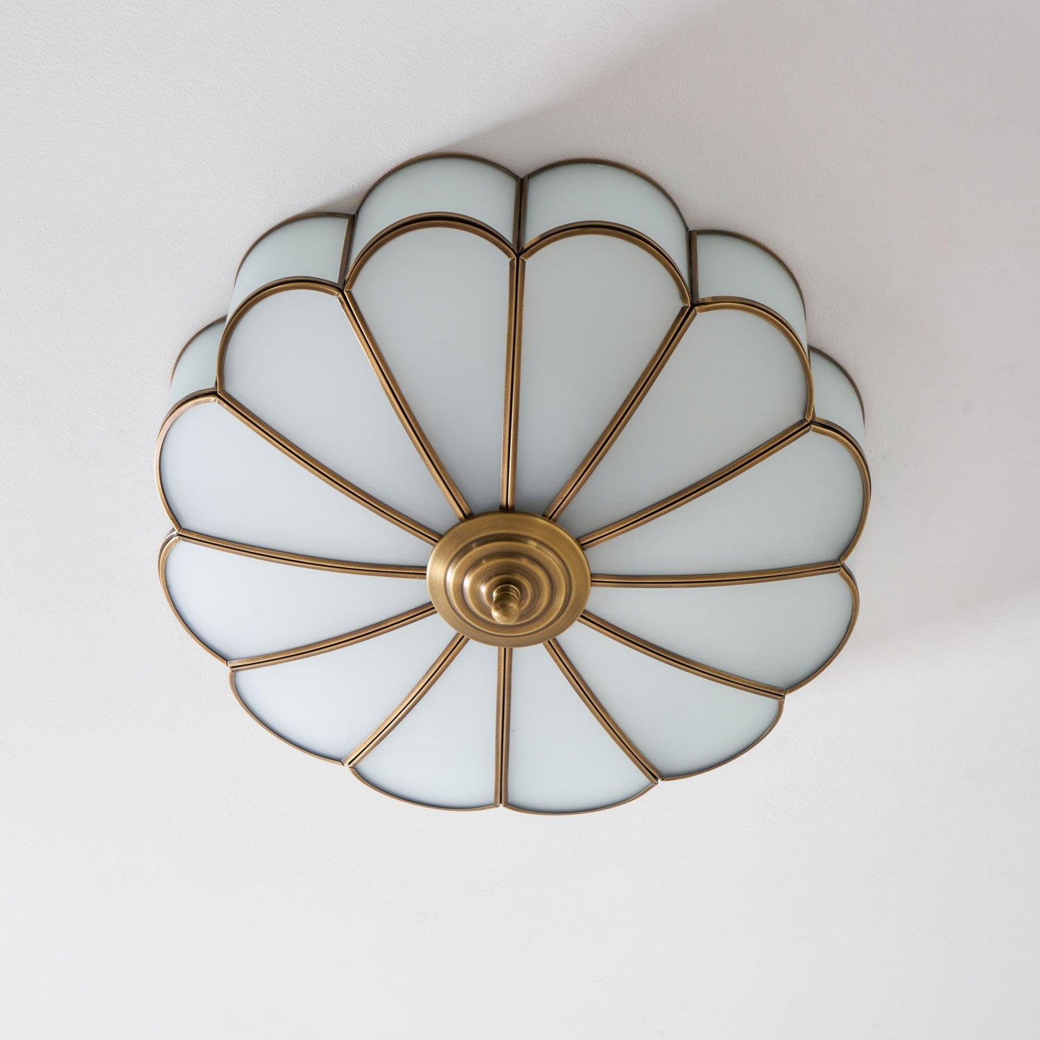 Flower Shape Glass Recessed Ceiling Light 17.7 in Brass Bedroom Study Balcony Indoor Lighting Decorative Fixture | Thomler