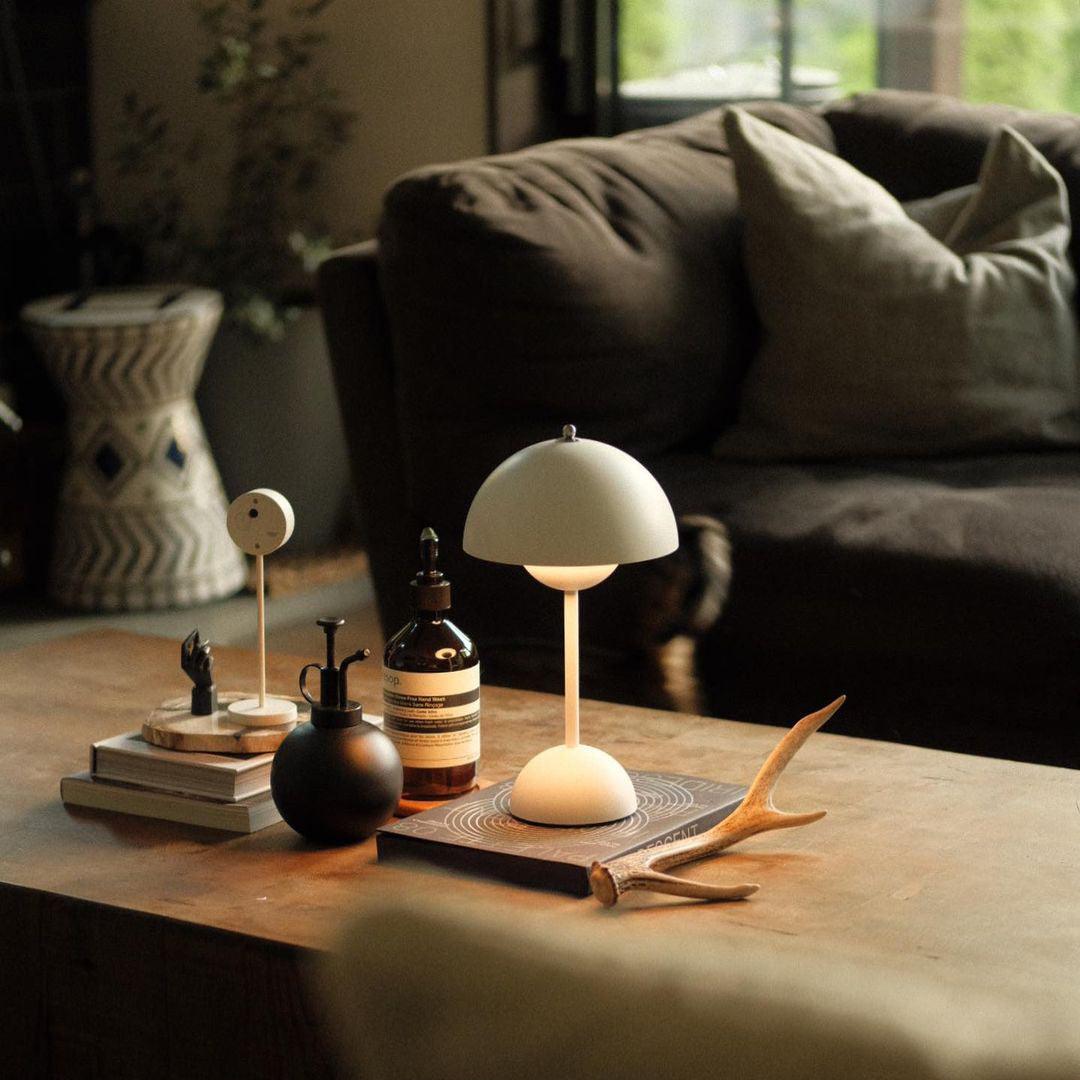 Desk Lamp Metal 6.3 in Rechargeable Tri-Color Small Table Light | Thomler