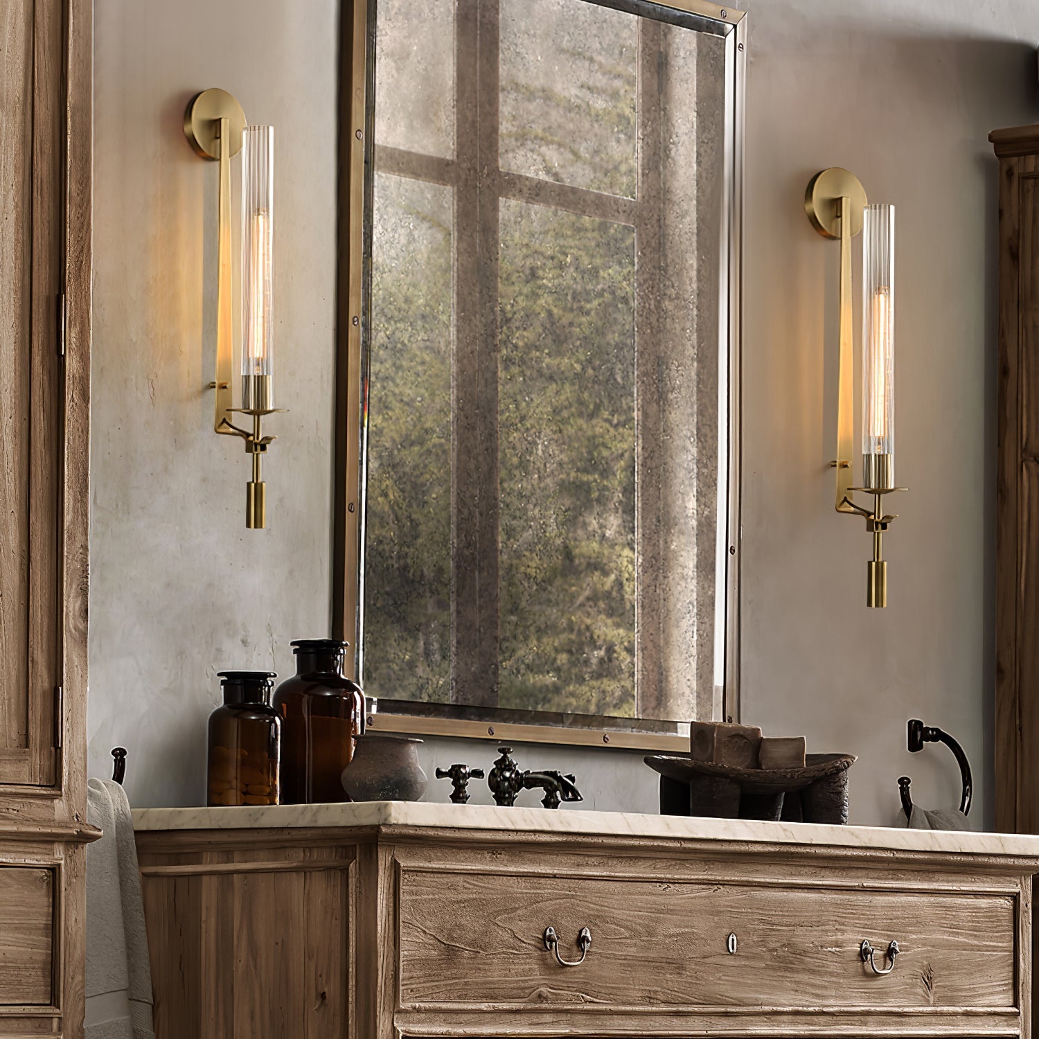 Brass Wall Sconce 28 in (71.0 cm) Clear Glass Indoor Lighting Minimalist Edison Bulb Fixture | Thomler