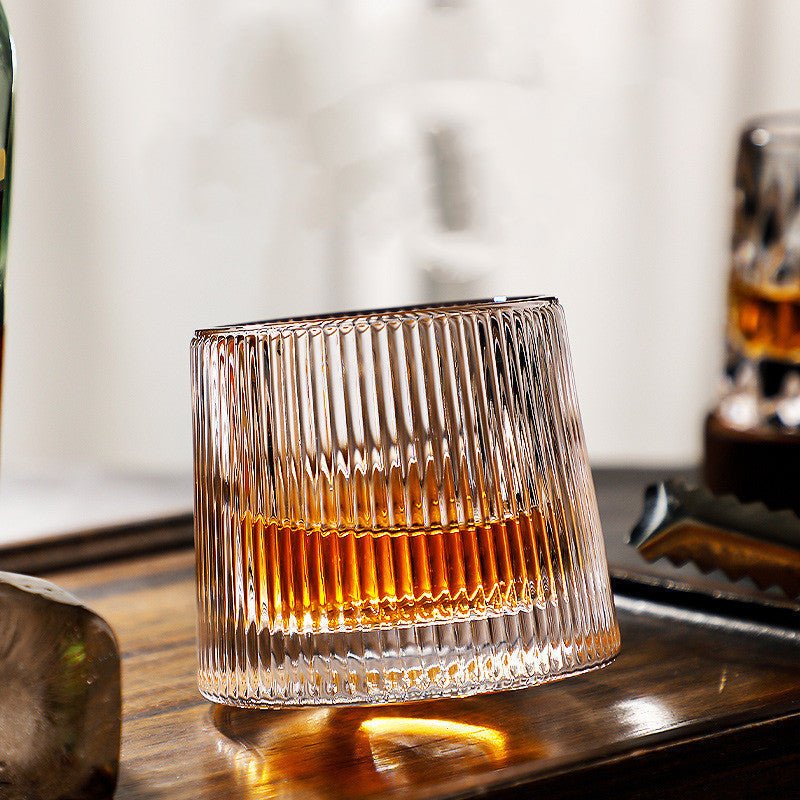 Whiskey Glass Lead-Free Crystal 6.3 in 3.1 in 160–200 ml Rotating Drinking Glass Set | Thomler