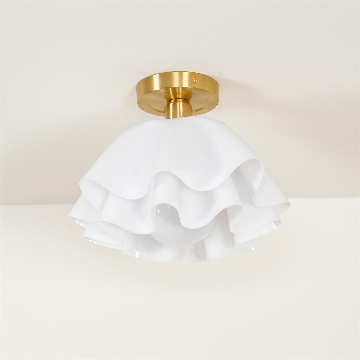Sculptural Pleated Flush Mount Ceiling Fixture – Contemporary Floral Design for Dining & Living Rooms | Thomler