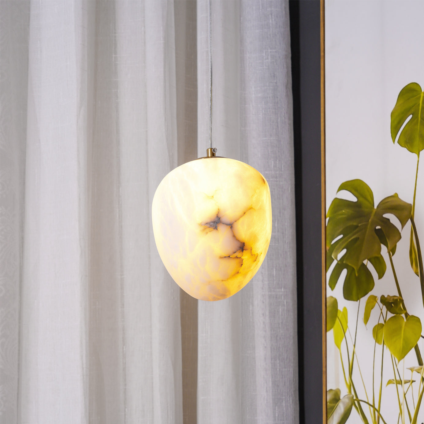 Pendant Light Brass Alabaster 9.1 in Ceiling Mount Indoor Dining Room Kitchen Island Hanging Lamp | Thomler