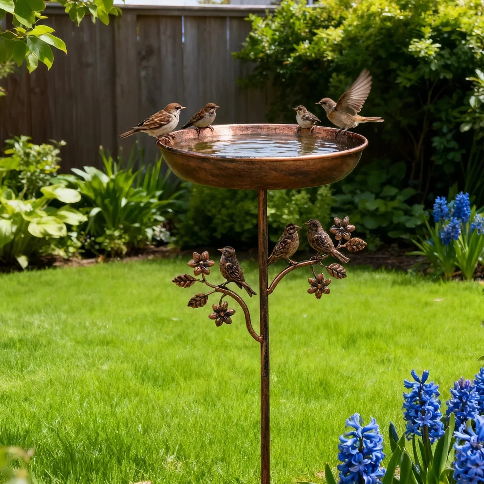 Metal Bird Bath Bowl on Decorative Stake for Yard & Garden | Freestanding Water Station with Multi-Prong Ground Spike for Songbirds | Thomler