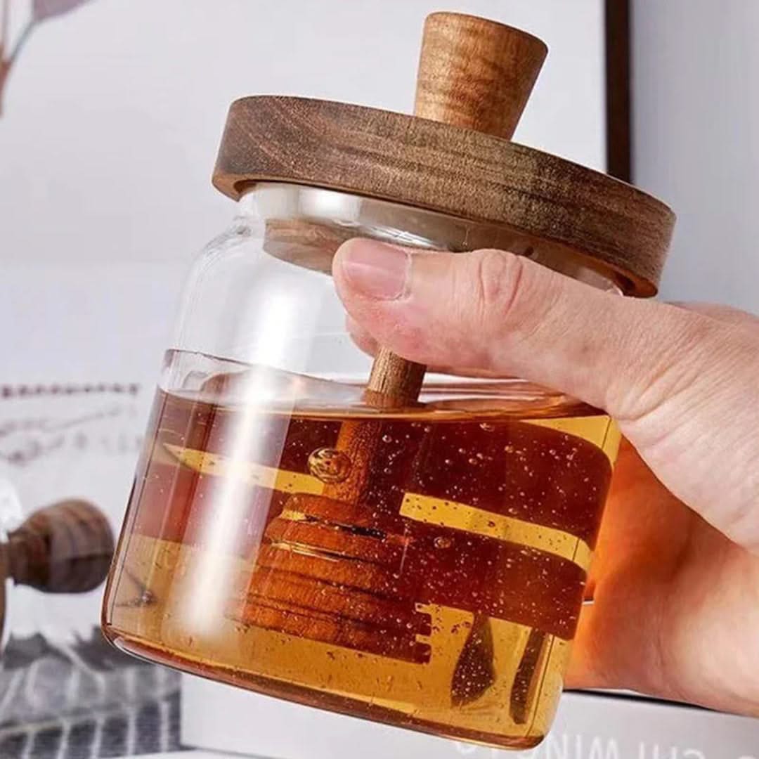 Clear Glass Honey Pot with Wooden Drizzle Stick for Kitchen Countertop – 16.8 oz Airtight Storage Container, Natural Bamboo Lid & Dipper | Thomler
