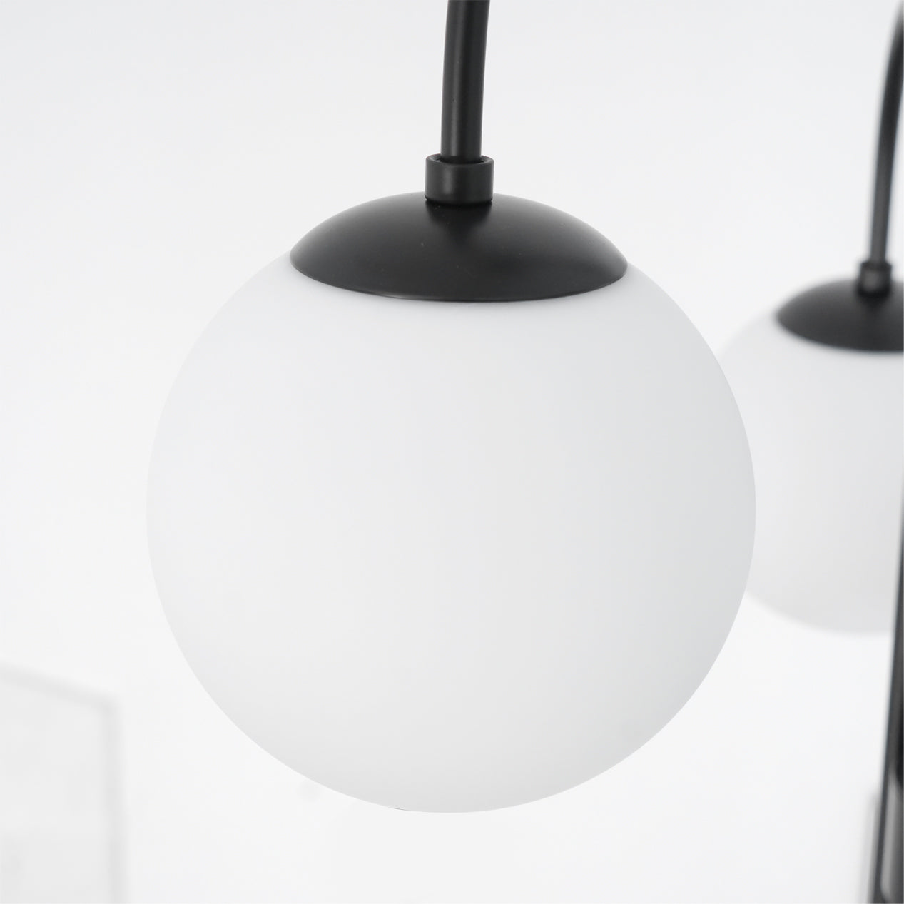 Chandelier Metal Glass 30 in x 27.6 in Indoor Ceiling Lighting | Thomler