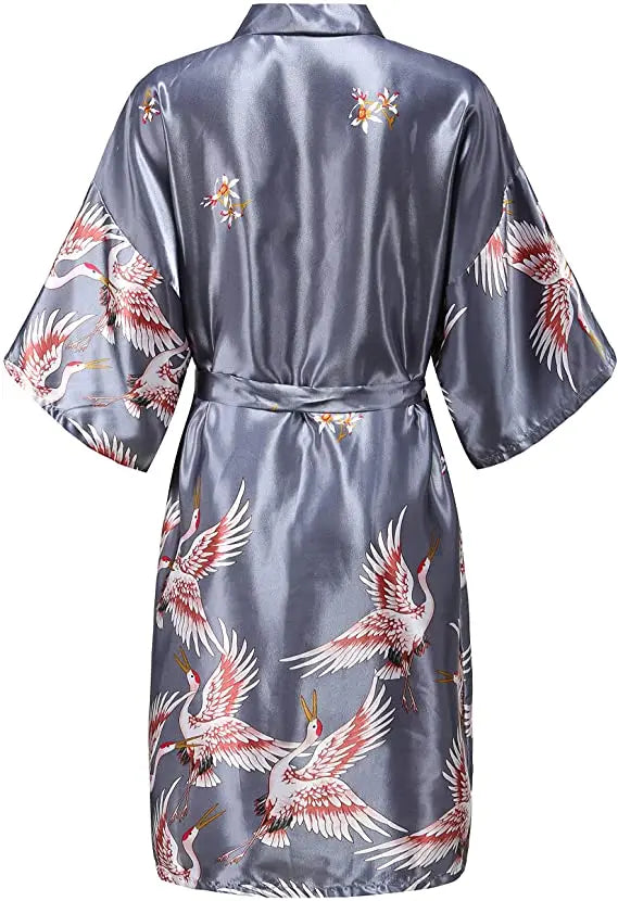 Silky Floral Kimono Robe for Women – Short Sleeve Satin Loungewear Wedding Bridesmaid Bathrobe Sleepwear for Bridal Party Getting Ready | Thomler
