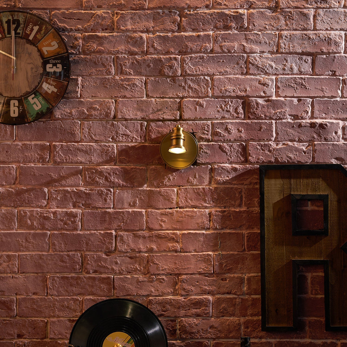 Adjustable Brass Track Wall Light – Multi-Spot Indoor Sconce for Picture Gallery, Kitchen Counter & Bath | Thomler
