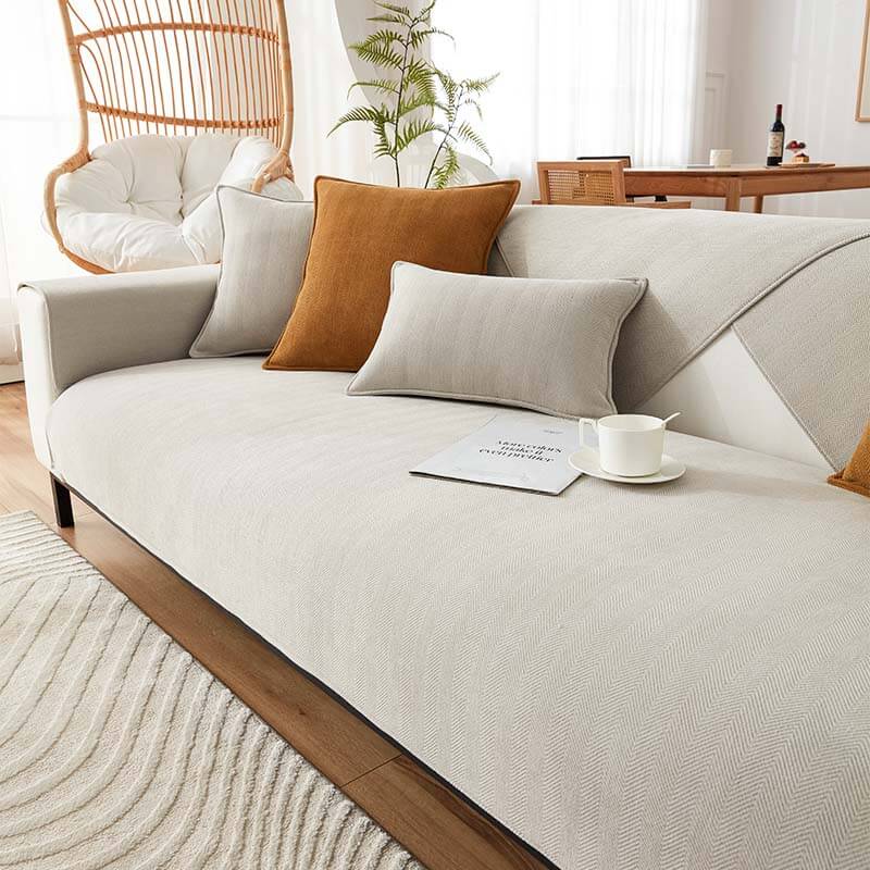 Chenille Furniture Throw – Washable Couch Cover with Non-Slip Grip for Pet Owners | Thomler