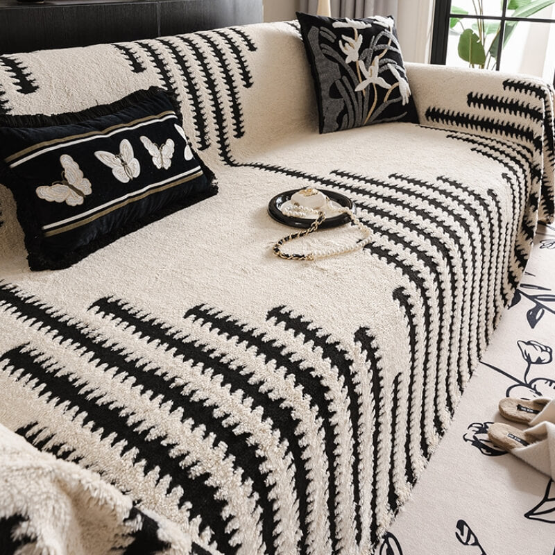 Fleece Furniture Throw for Dogs & Cats – Machine-Washable Sofa Protector | Thomler