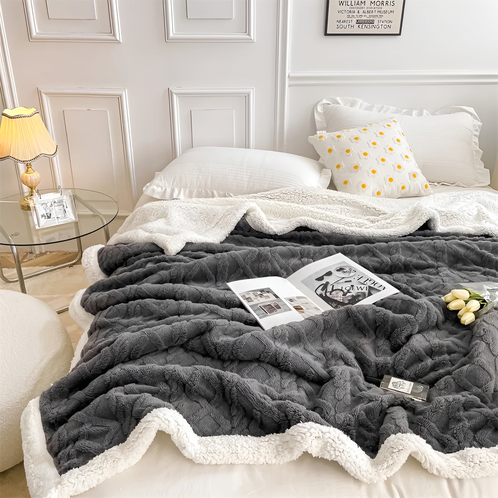Fleece Blanket Polyester Sherpa 150.0 x 200.0 cm Grey White Sofa Bed Reversible Warm Throw Cosy Lounge Bedding | Thomler