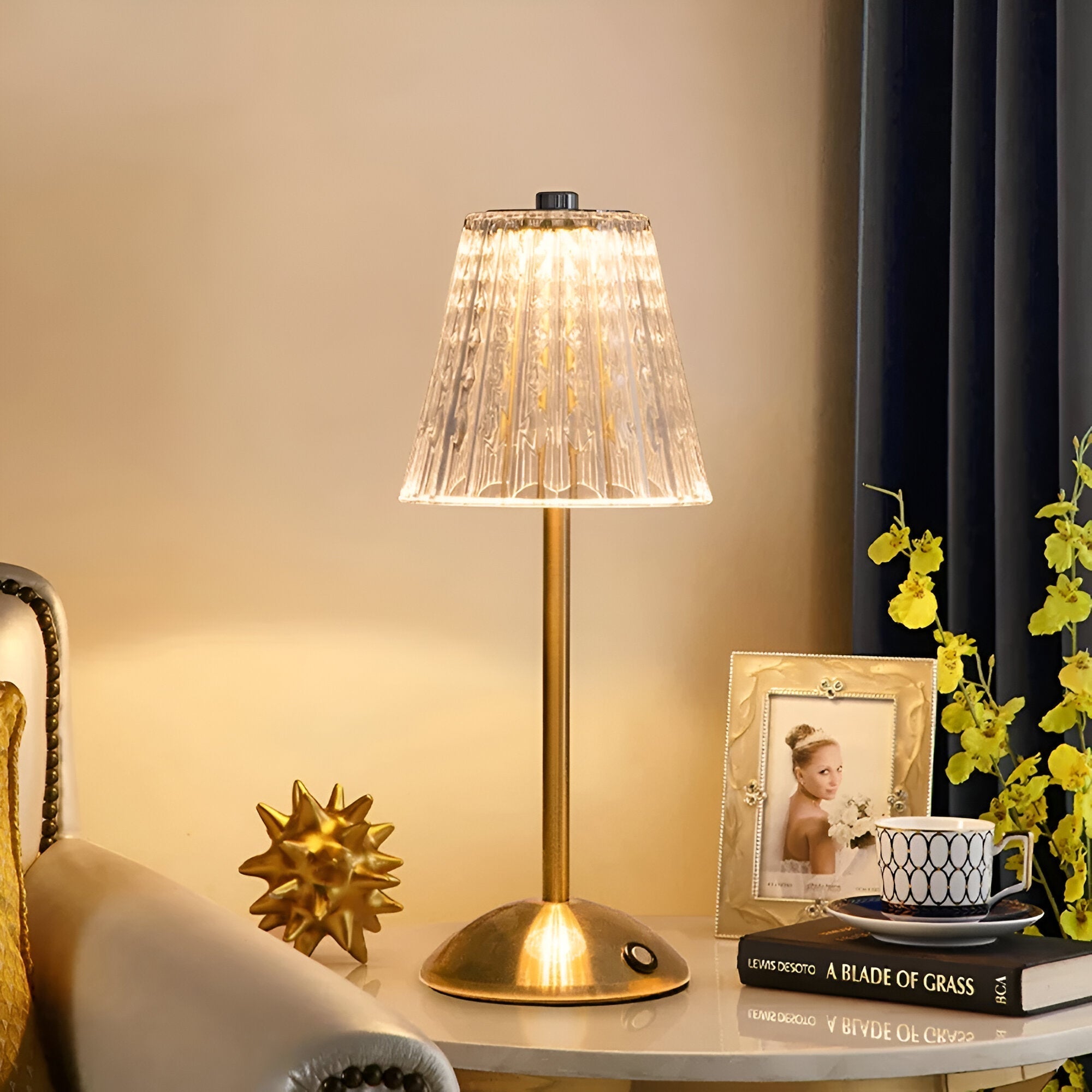 Table Lamp Glass Shade 15.0 cm Wireless Rechargeable Bedroom Bedside Touch Dimmable Vintage Desk Lighting | Thomler