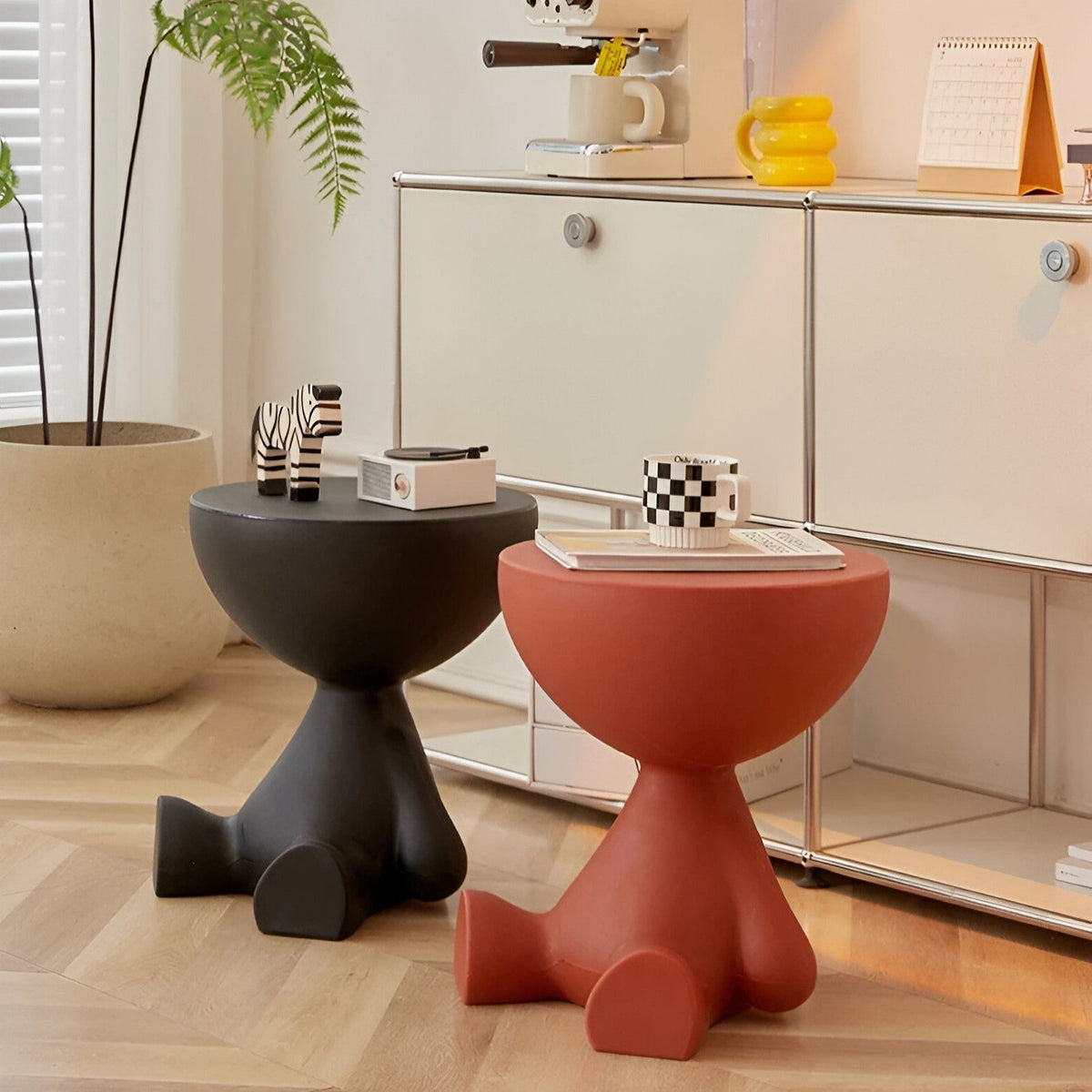 Contemporary Accent Side Table – Lightweight Resin Construction for Living Areas & Beyond | Thomler