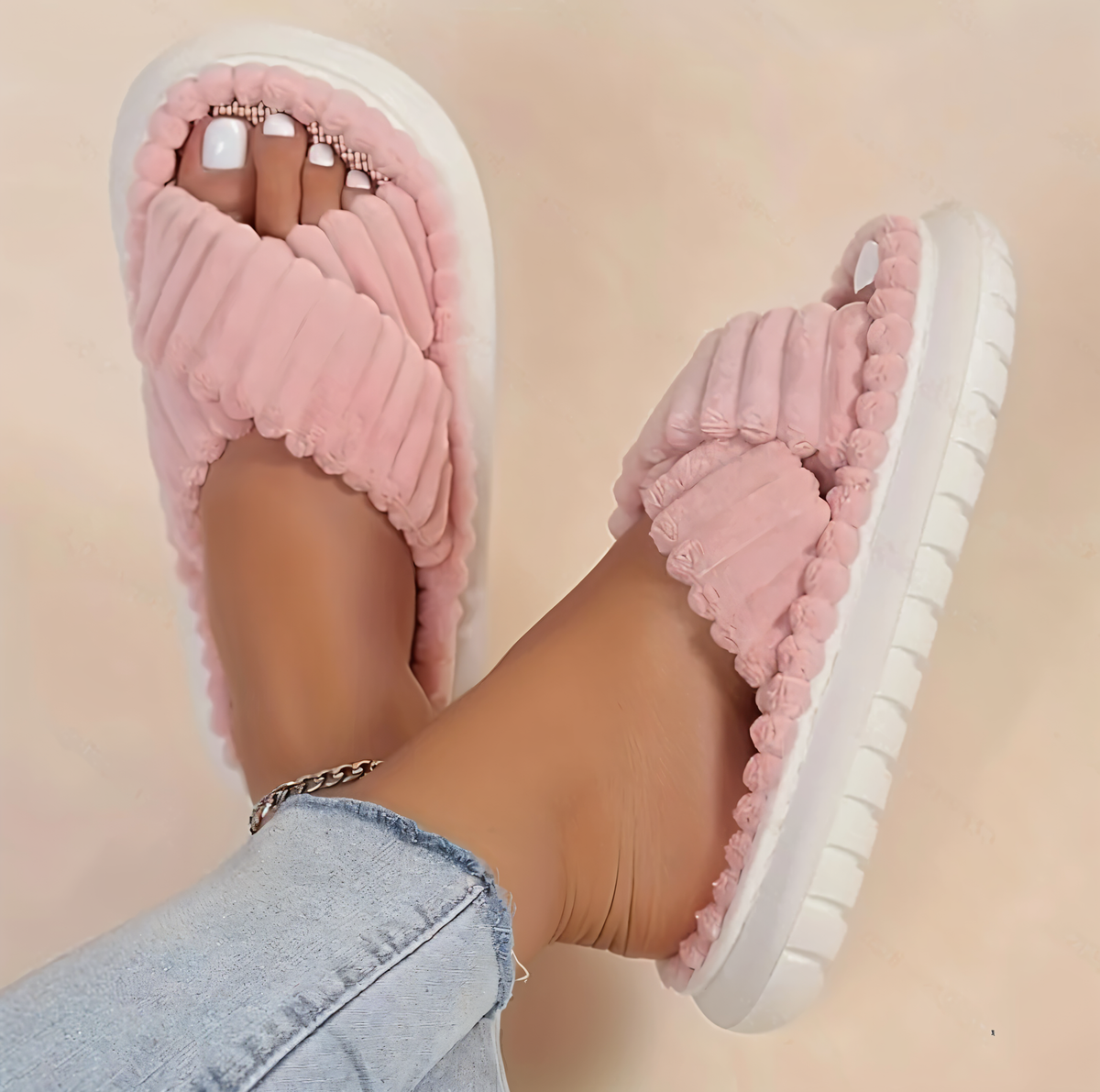 Fleece-Lined Criss-Cross House Slippers for Women & Men – Cozy Indoor Footwear with Cushioned EVA Sole | Thomler