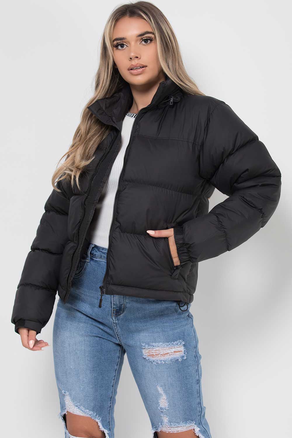 Women's Long Insulated Coat with Hood and Front Zipper – Hip-Length Padded Outerwear for Cold Weather | Thomler