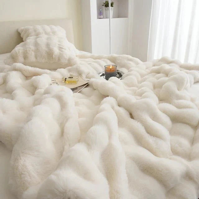Plush Faux Fur Throw Blanket with Silky Soft Texture for Couch, Bed & Living Room Decor in Multiple Colors | Thomler