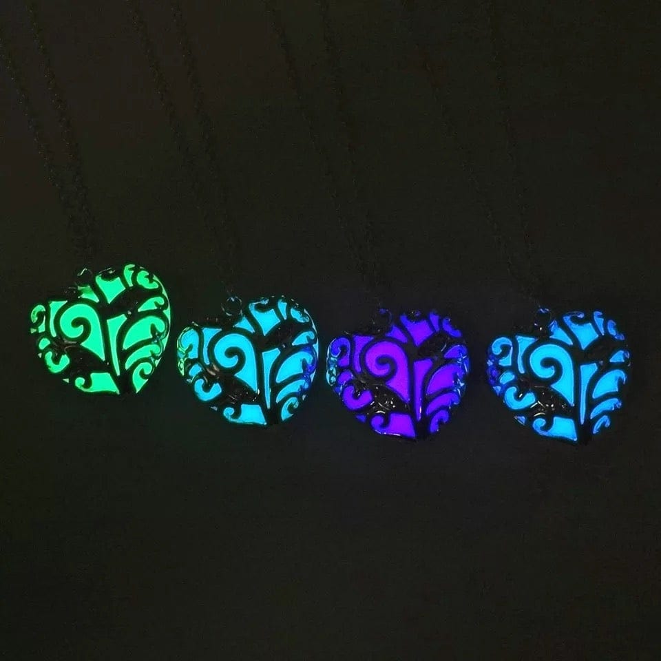 Luminous Heart Pendant Necklace – Glow-in-the-Dark Jewelry for Women – Adjustable 16-18 in Chain – Hypoallergenic Stainless Steel – Gift | Thomler