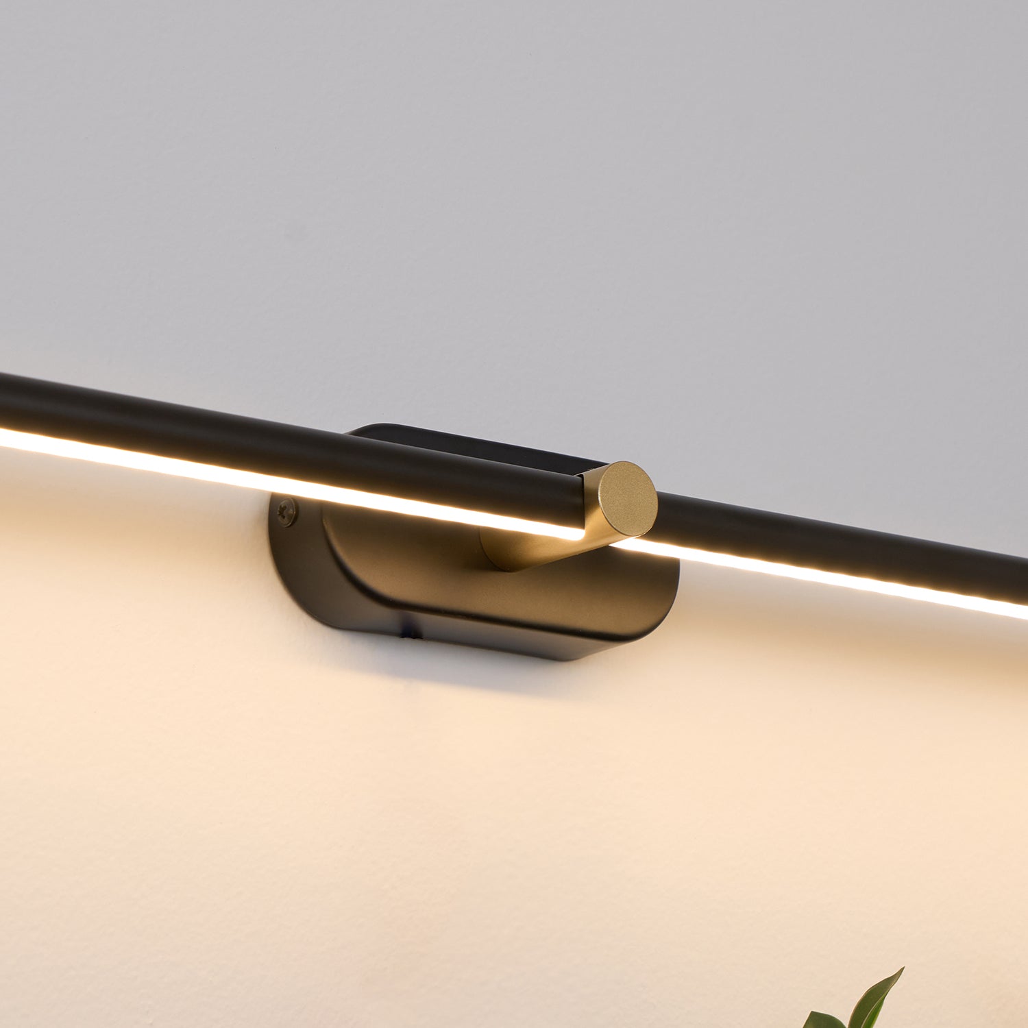 Wall Lamp Metal Linear 27 in 12W Warm Glow Artwork Lighting Minimalist Contemporary Decor | Thomler