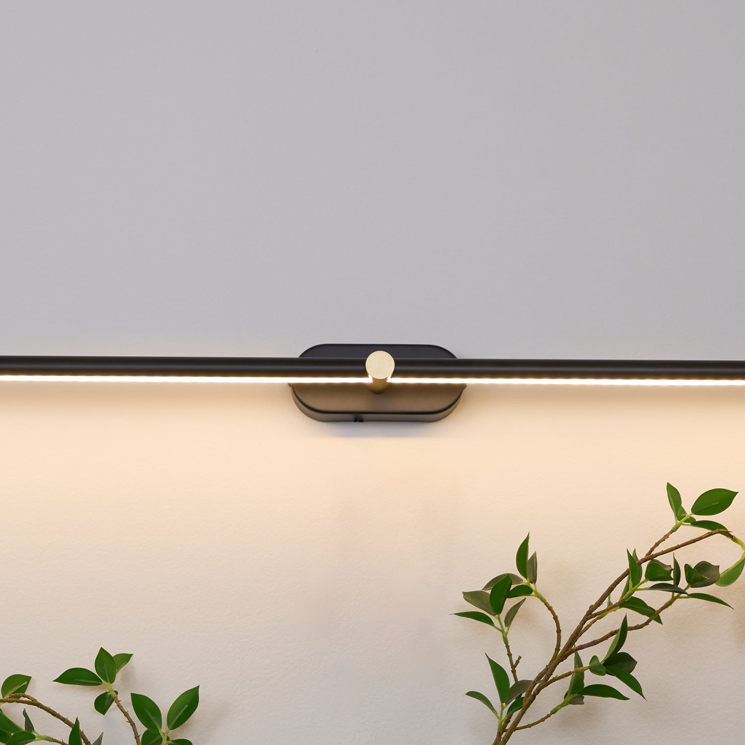 Wall Lamp Metal Linear 27 in 12W Warm Glow Artwork Lighting Minimalist Contemporary Decor | Thomler