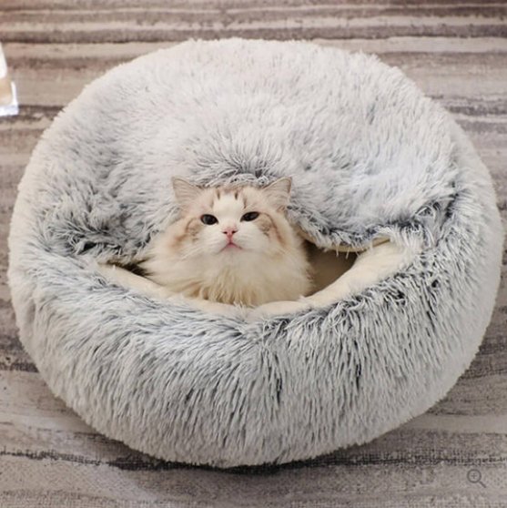 Hooded Pet Cave Bed for Cats & Small Dogs – Cozy Enclosed Sleeping Den with Plush Cushion & Machine-Washable Cover in Multiple Sizes | Thomler