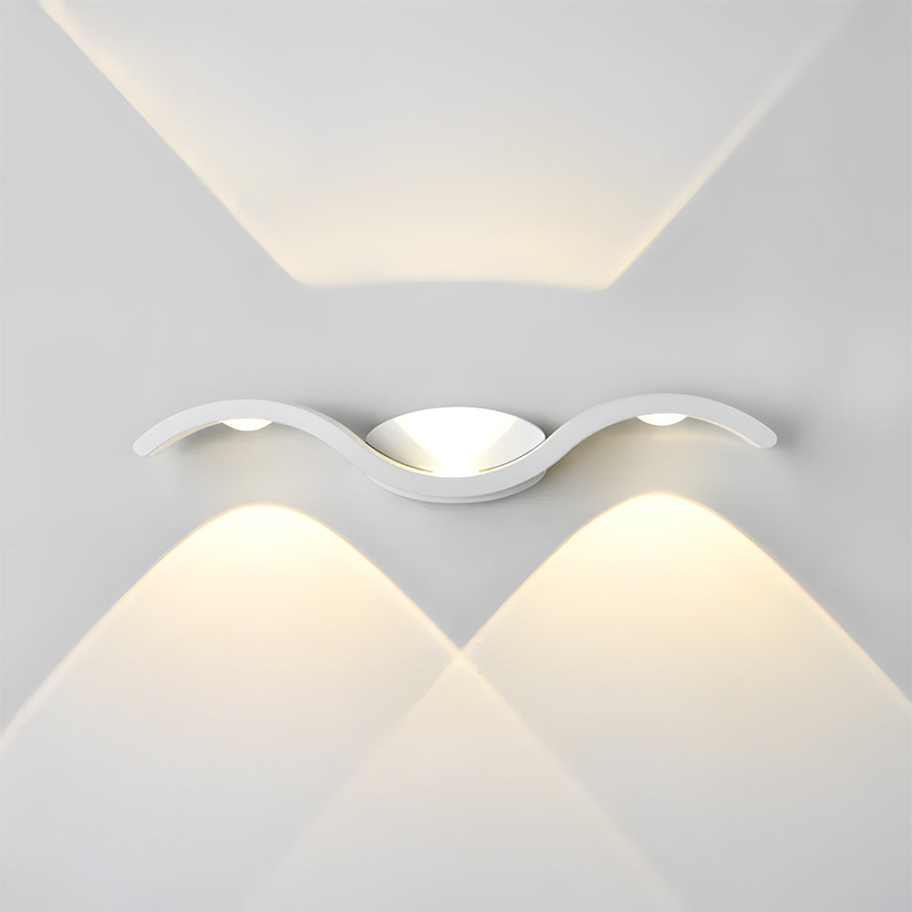 Wall Light Aluminum 14.8 in Outdoor LED Coastal Villa Garden Pathway Lighting | Thomler