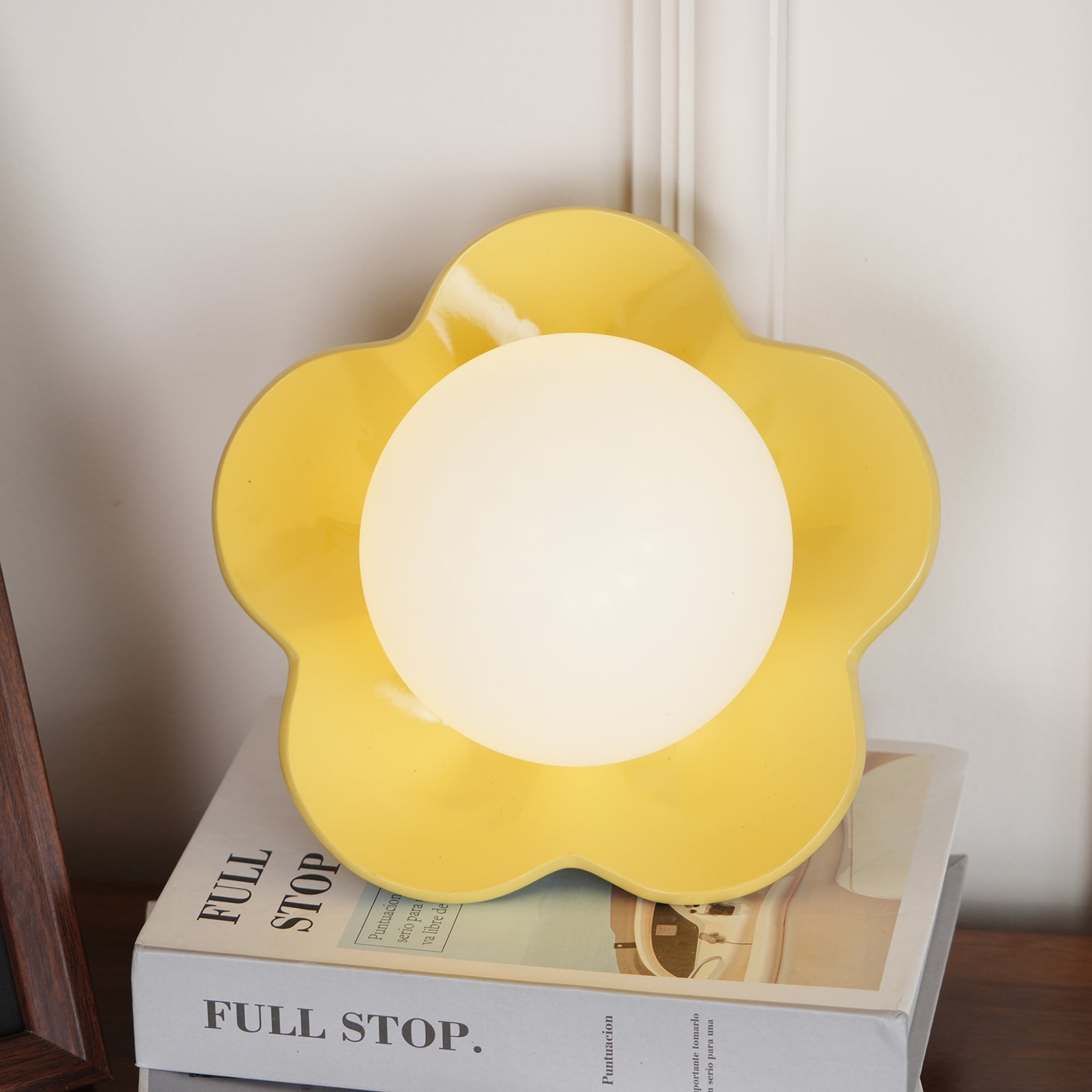 Wall Lamp Resin 7.9 in Indoor Decorative White Purple Yellow Bedroom Living Room Accent Light | Thomler
