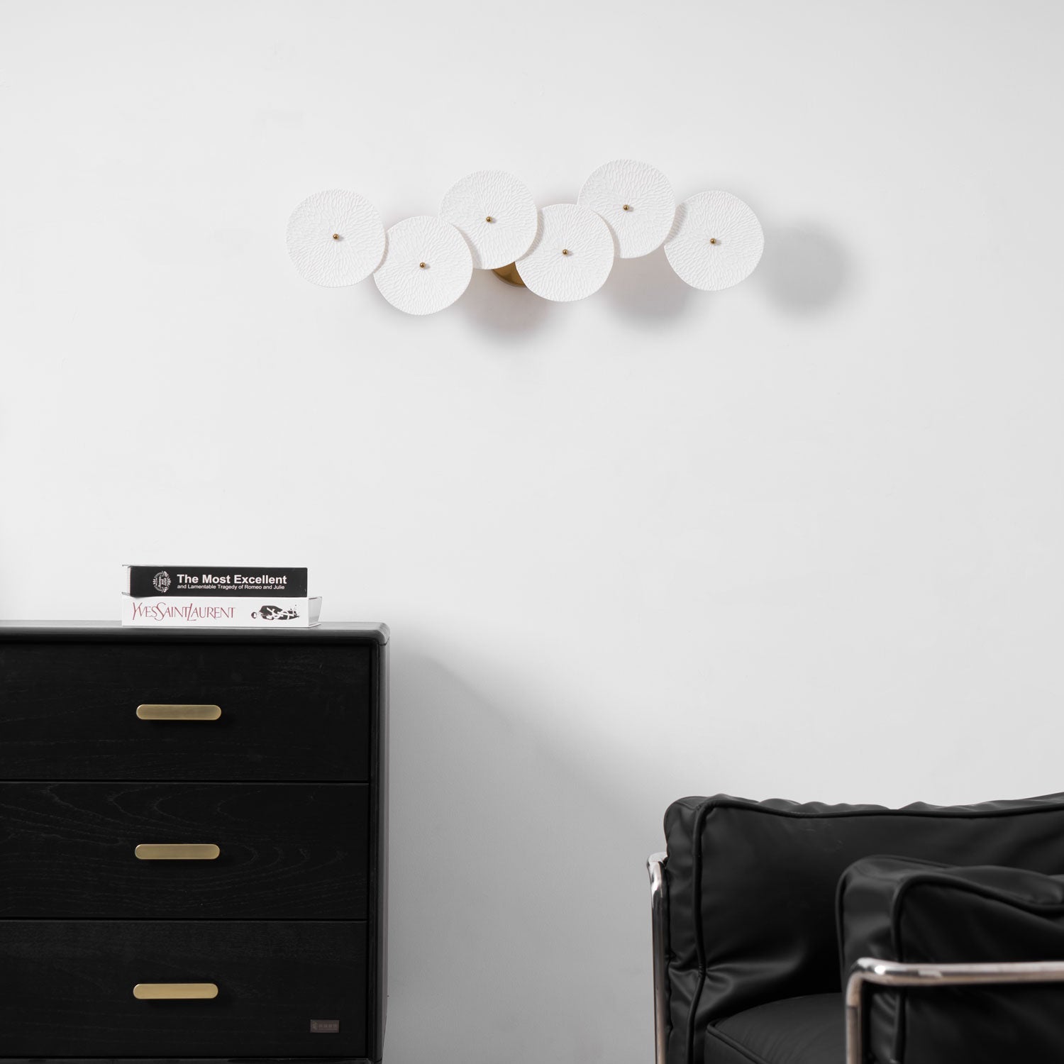 Ceramic Wall Lamp 19.7 in Vertical Lotus Cascade Gold Indoor LED Decorative Lighting | Thomler