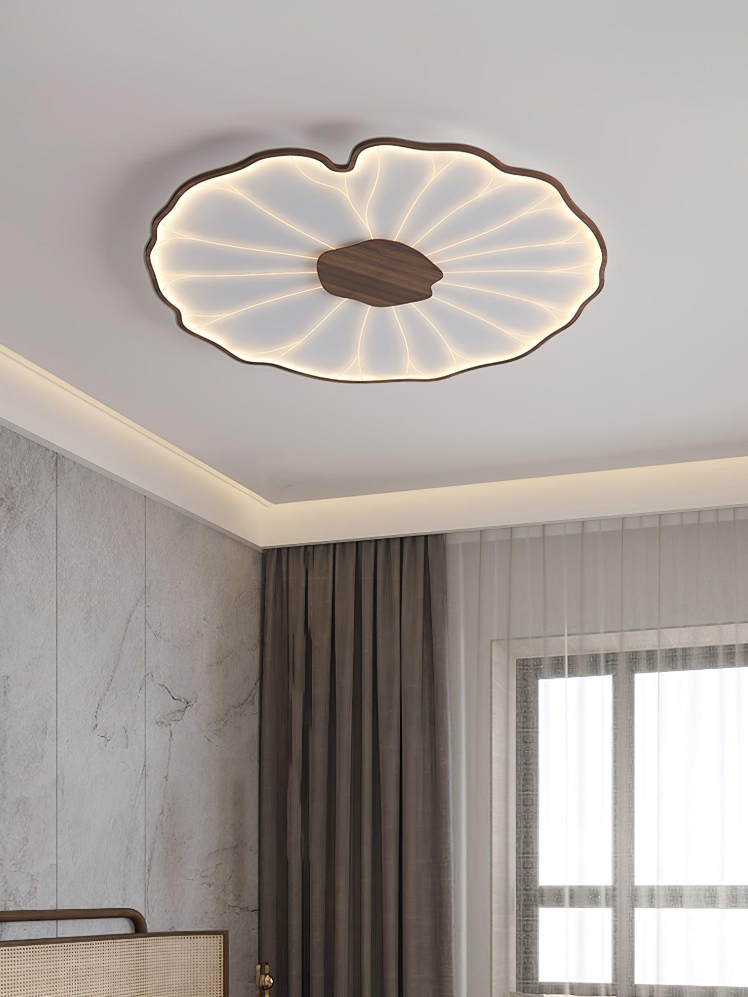 Organic Leaf-Inspired LED Ceiling Light with Wood-Grain Finish for Living Room & Bedroom | Thomler