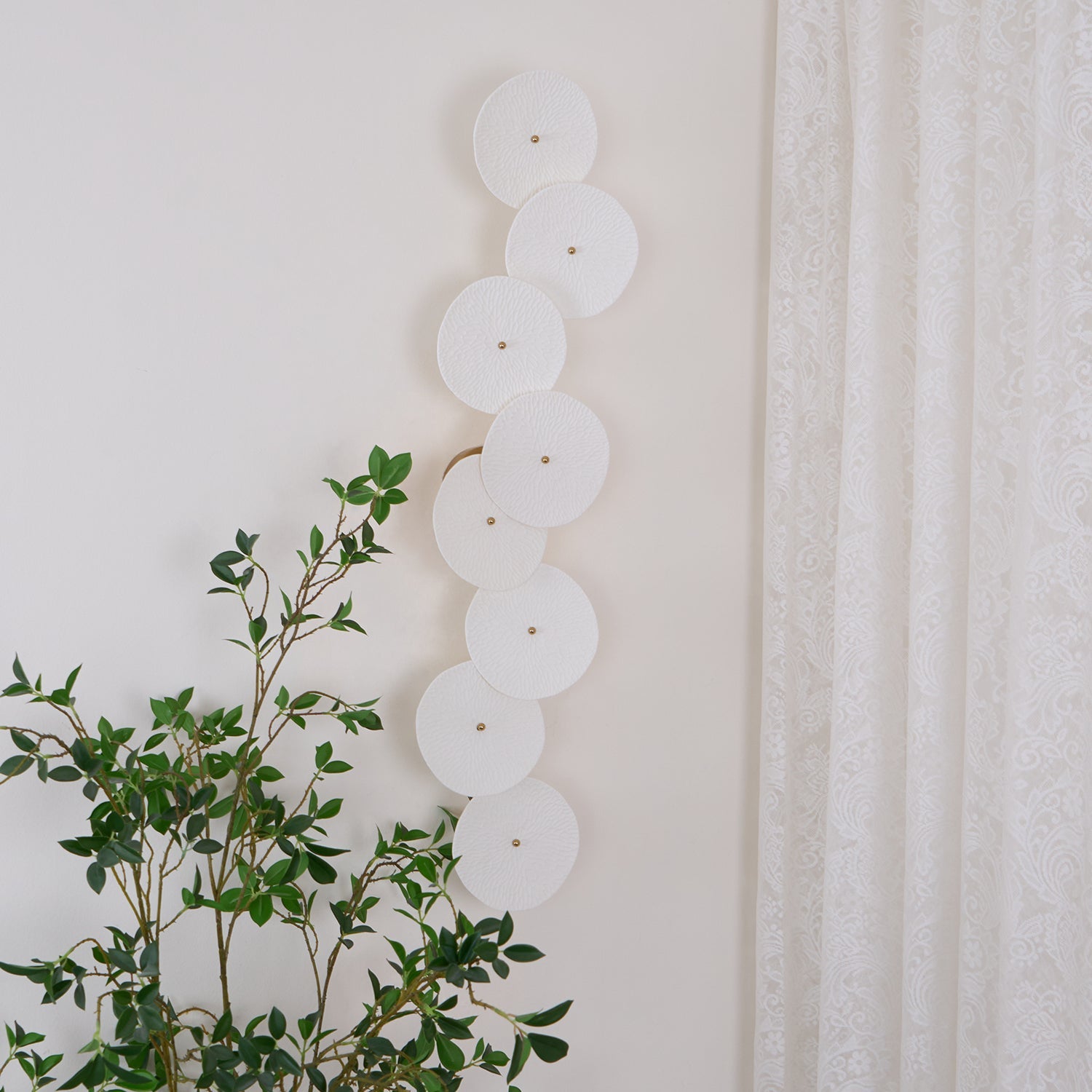 Ceramic Wall Lamp 19.7 in Vertical Lotus Cascade Gold Indoor LED Decorative Lighting | Thomler