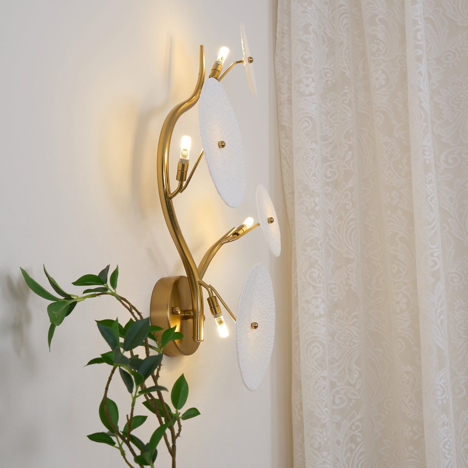 Ceramic Wall Lamp 19.7 in Vertical Lotus Cascade Gold Indoor LED Decorative Lighting | Thomler
